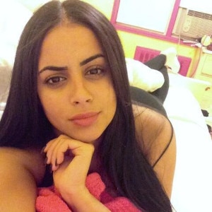 Indian woman lyjenny is looking for a partner