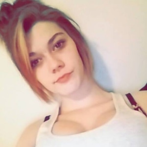 Melissamcdaniel, Wichita, single 